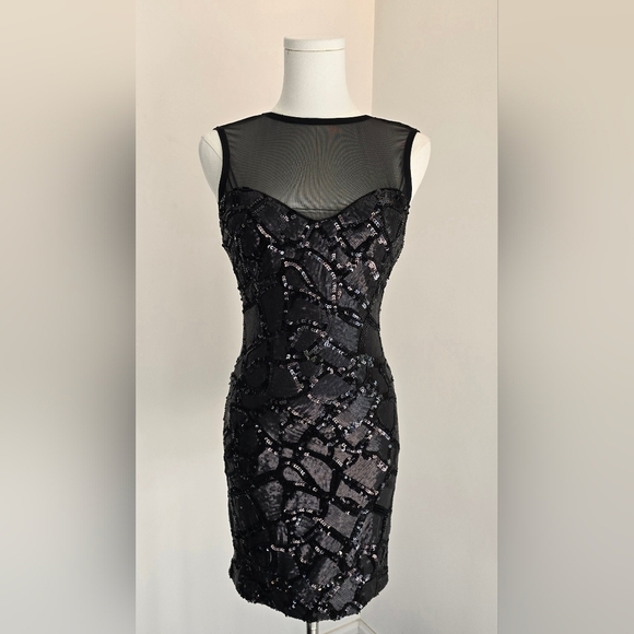 NWT Dress the Population Black Sequin Bodycon Mini Dress Mesh Neckline V Back XS - Picture 6 of 14